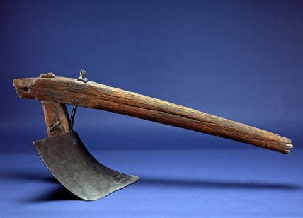 John Deere's 1837 mouldboard plow, the one that broke the plains.